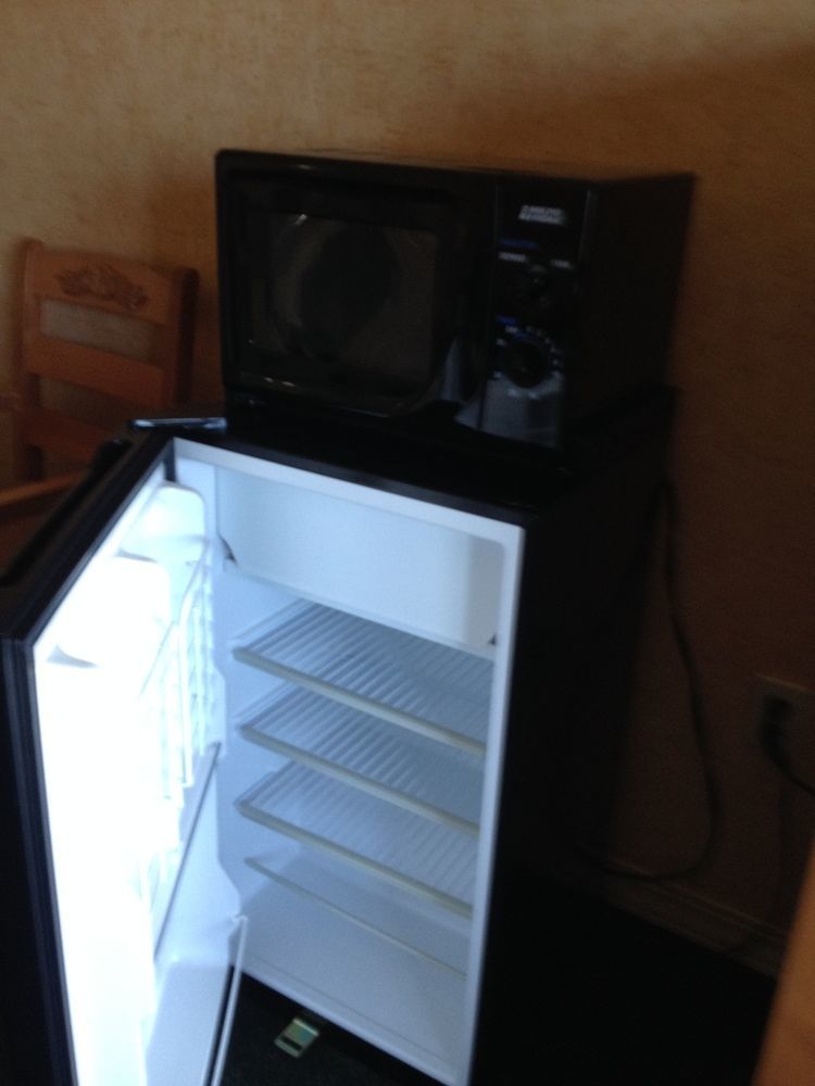 Pepper Tree Tahoe 3*